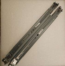 00y8213 Ibm 00y8210 Left And Right Rail Kit For Server