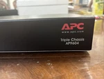 Apc AP9604S Silicon DP300E Triple Chassis. Fixed Price $100.00.